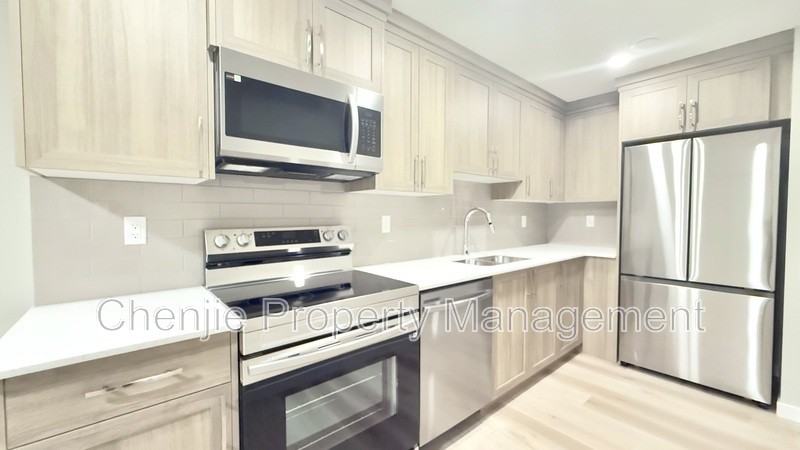 486 Edgemont Dr Nw #BS - Photo 2 of 14