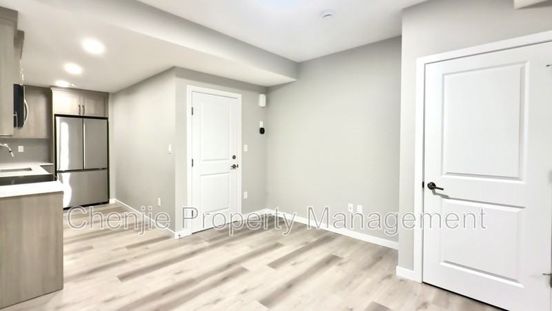 486 Edgemont Dr Nw #BS - Photo 3 of 14