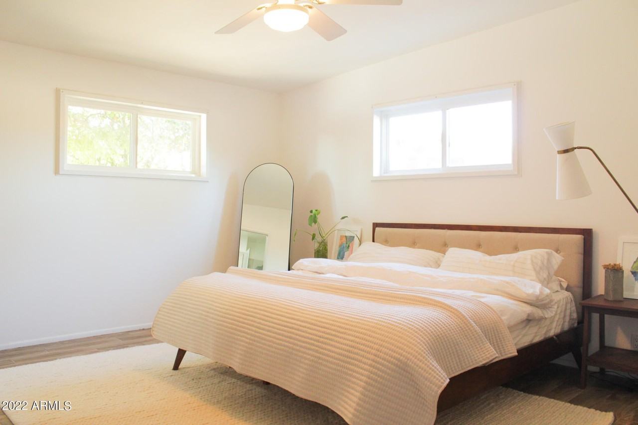 2107 S Ventura Dr - Photo 4 of 35