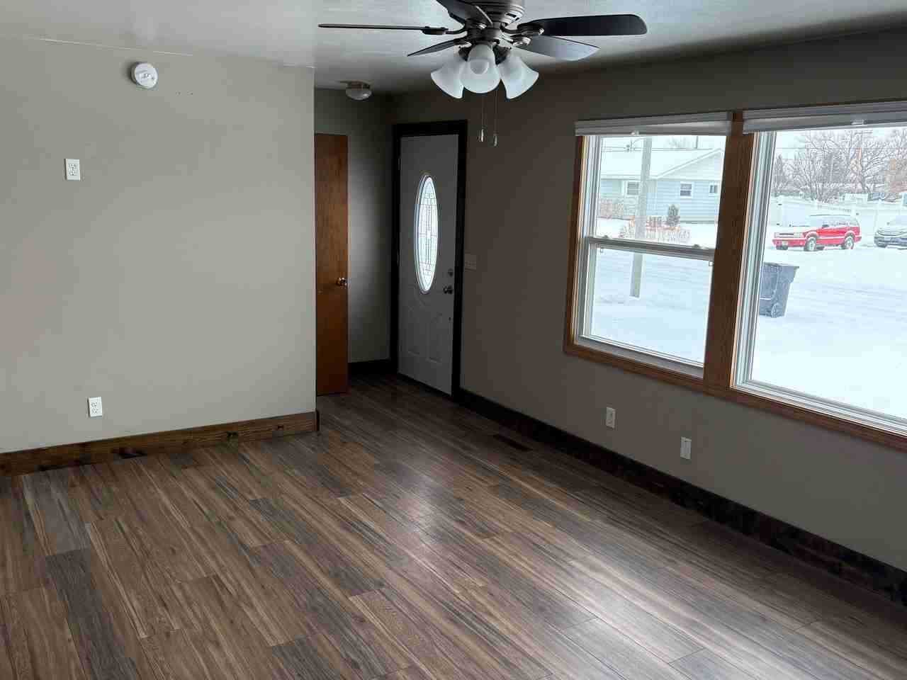 1204 13th Ave W - Photo 3 of 14