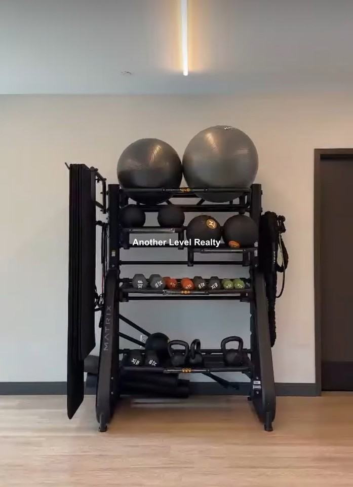 Sydney St #311 - Photo 3 of 13