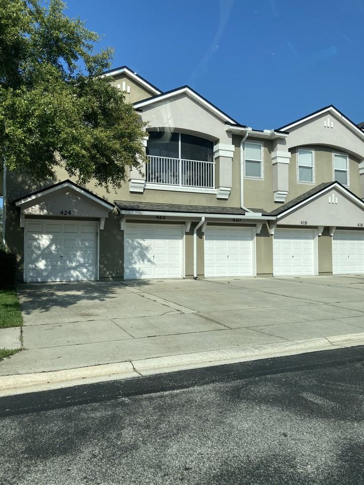 422 Golden Lake Loop #422 - Photo 3 of 10