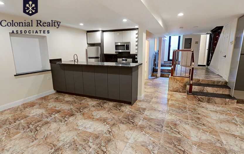 27 Saint Marys Ct #13 - Photo 2 of 17