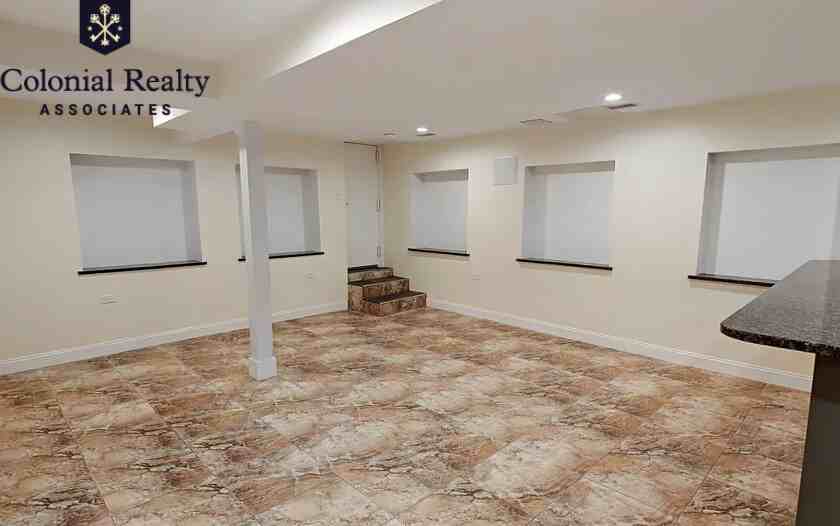 27 Saint Marys Ct #13 - Photo 5 of 17