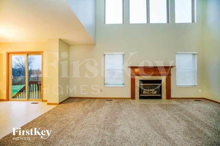 423 Market St - Photo 3 of 15