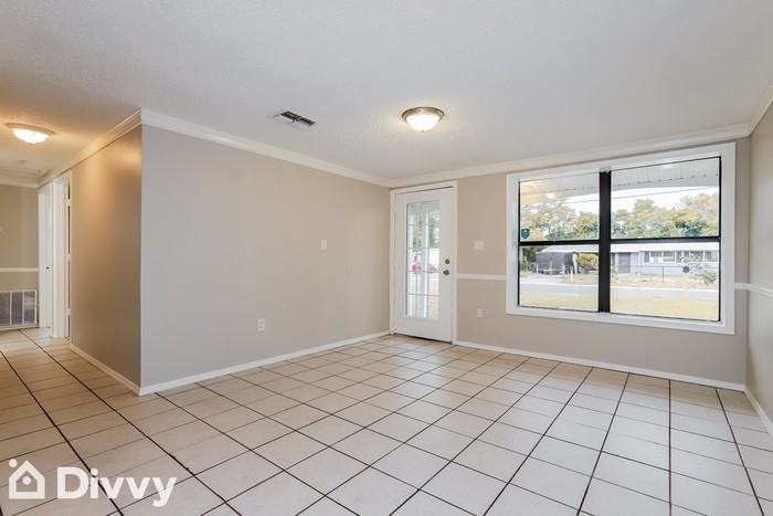 3407 N 48th St - Photo 3 of 16