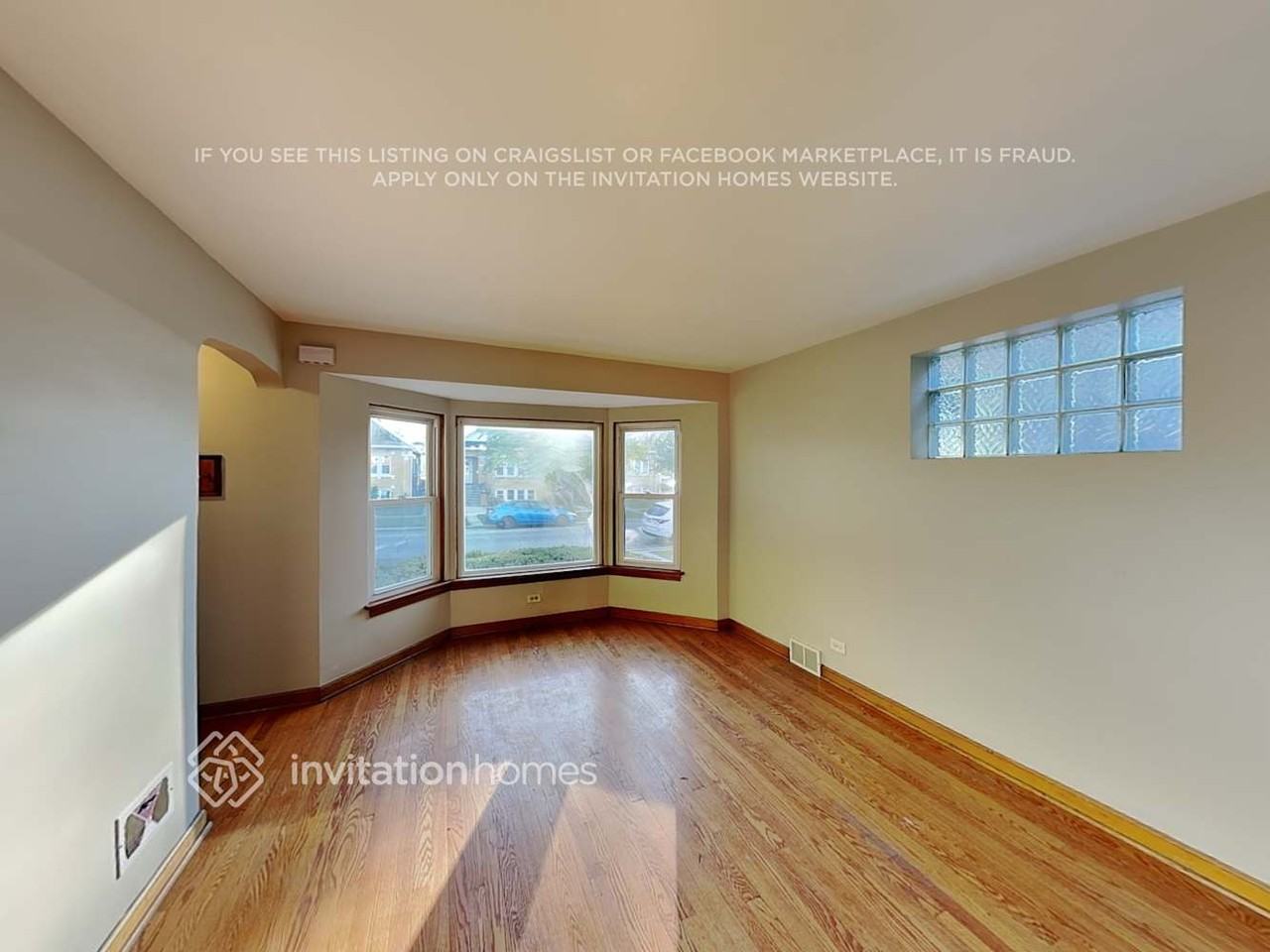 3542 Wesley Ave - Photo 7 of 23