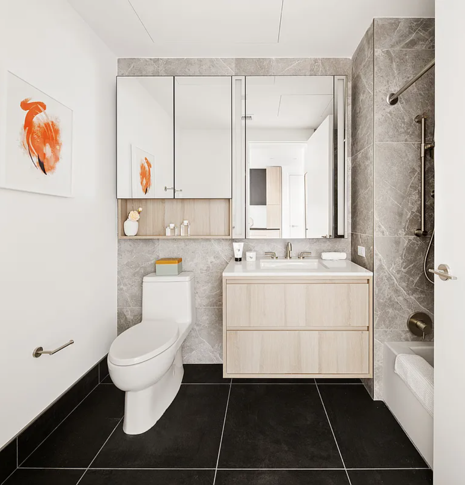 312 West 43rd Street #29H - Photo 5 of 11