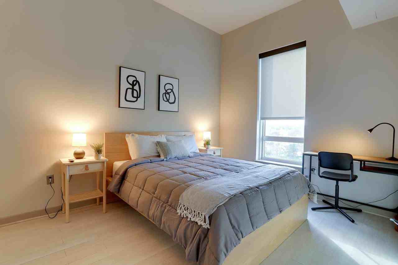 18th St S #1022350P - Photo 2 of 38