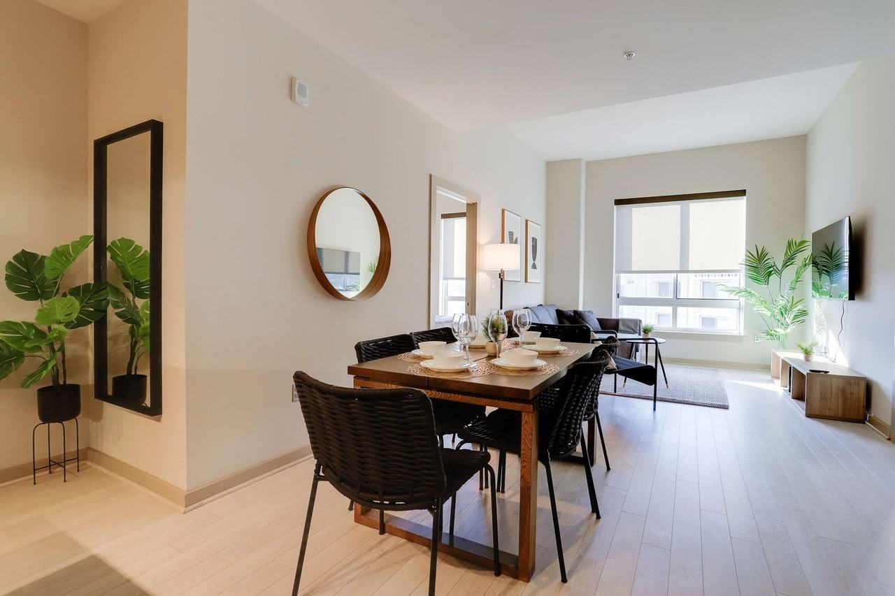 18th St S #1022350P - Photo 3 of 38