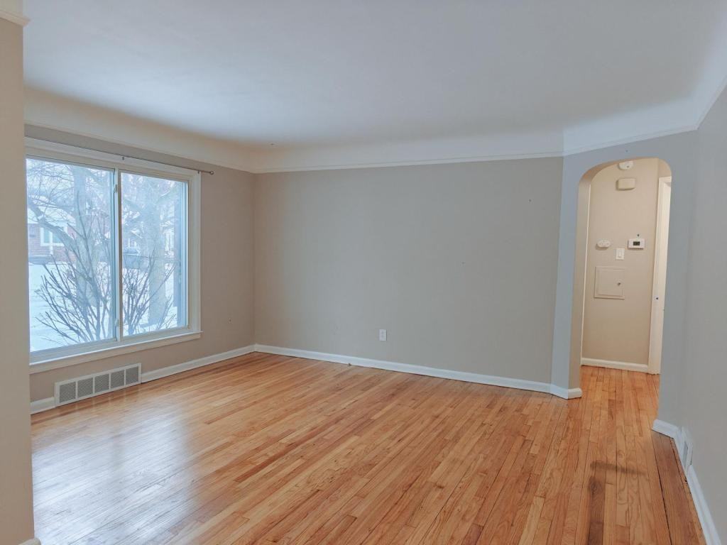 9653 Virgil - Photo 3 of 10