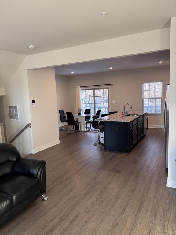 8914 Belinda Blvd - Photo 5 of 22