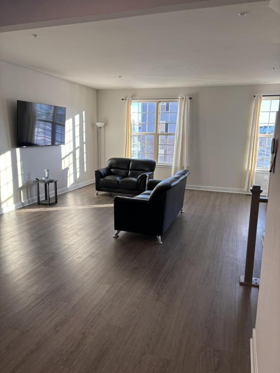 8914 Belinda Blvd - Photo 7 of 22