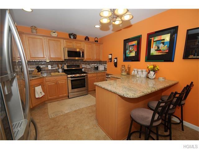 16 W Railroad Ave - Photo 3 of 30