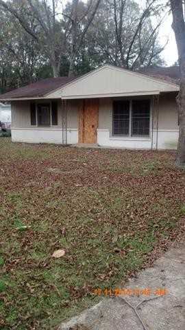 866 Locust Dr - Photo 2 of 2