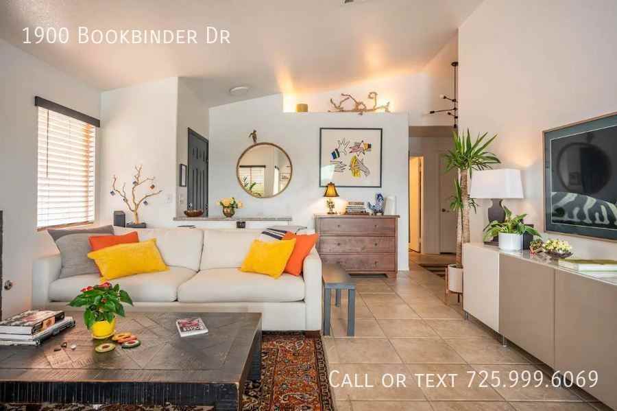 1900 Bookbinder Drive - Photo 4 of 30