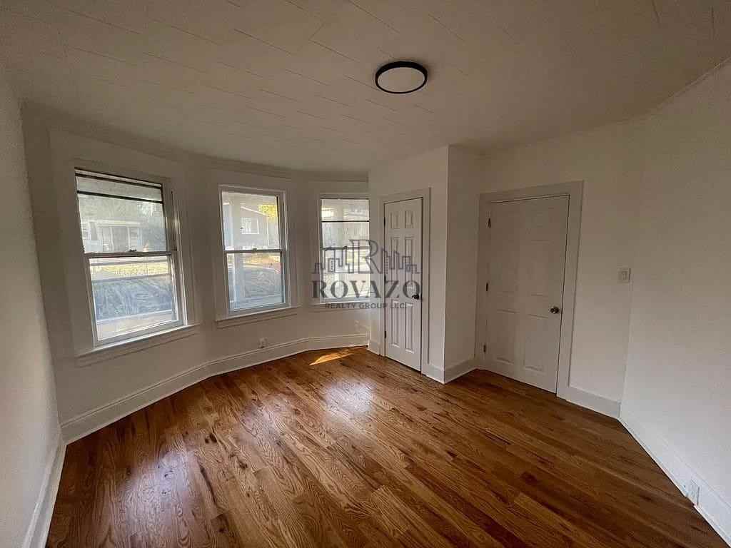 1419 Hiawatha Avenue - Photo 7 of 7