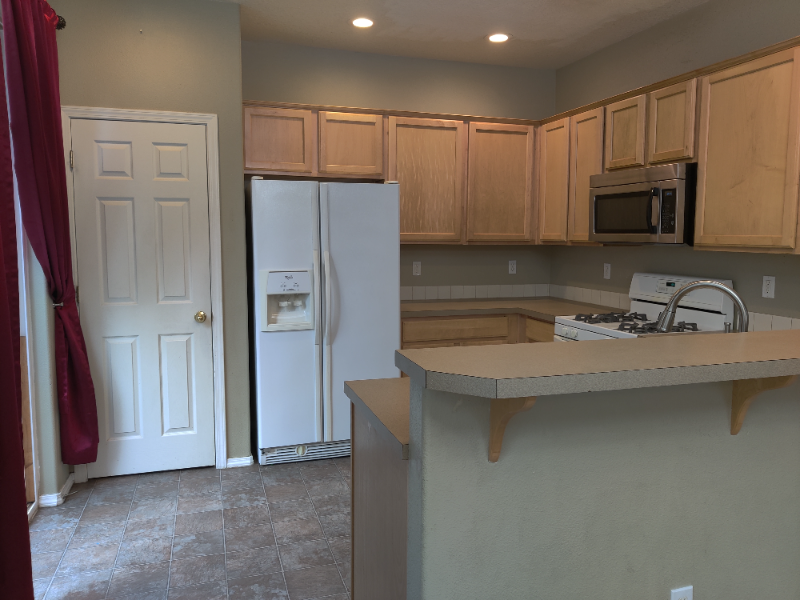 671 Nw Ledum Ln - Photo 5 of 22