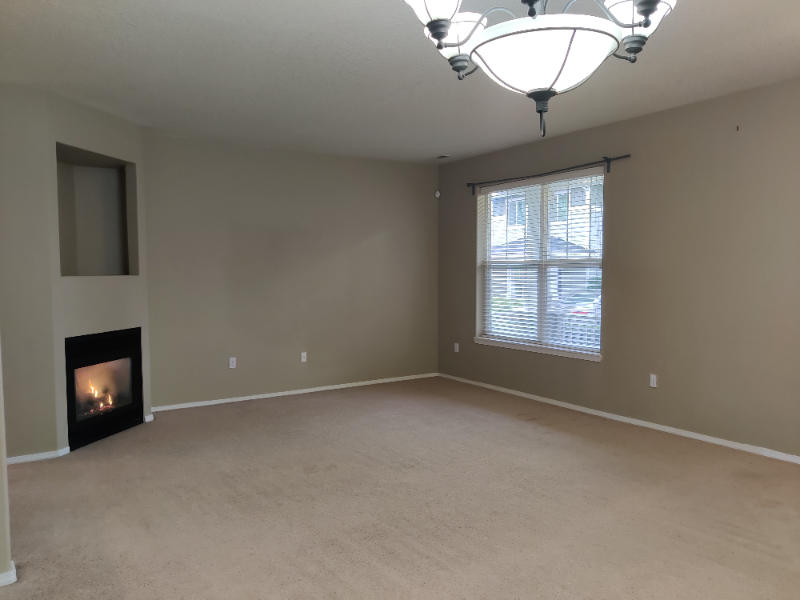 671 Nw Ledum Ln - Photo 7 of 22