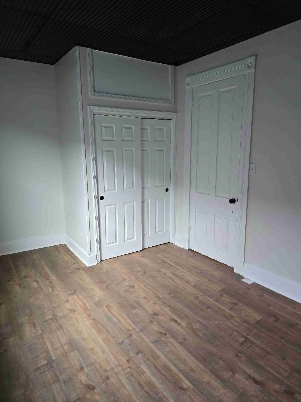 909 6th Ave - Photo 5 of 20