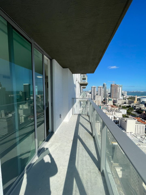 34 Southwest 1st Street - Photo 7 of 20