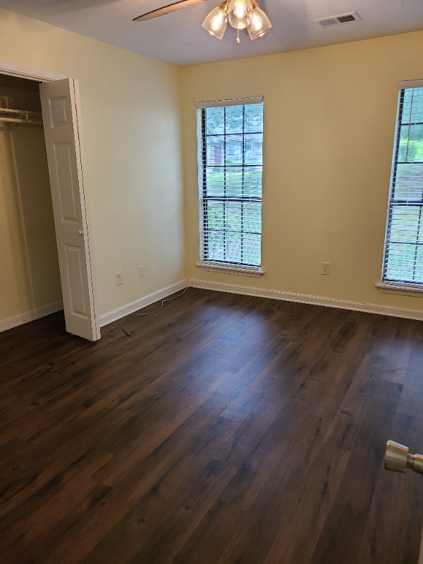 5164 Martins Crossing Rd - Photo 4 of 8