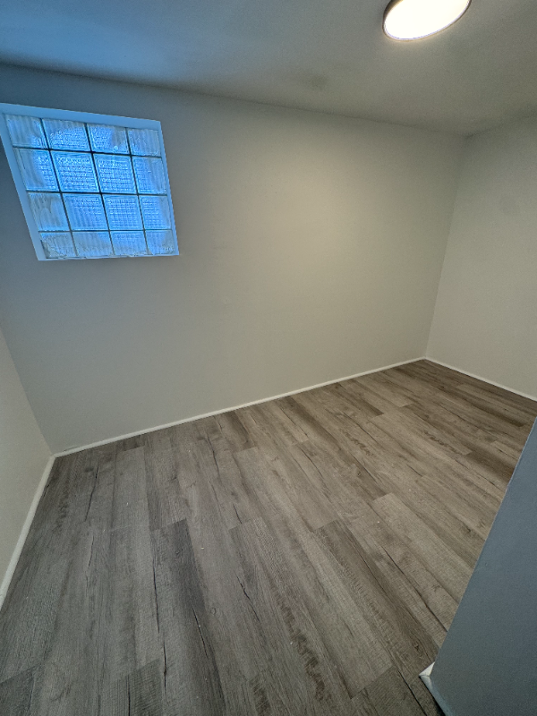 4328 Northcote Ave #1 - Photo 6 of 10