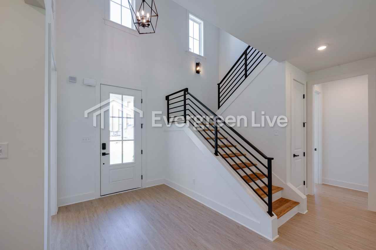4257 Mcswain Dr - Photo 7 of 42