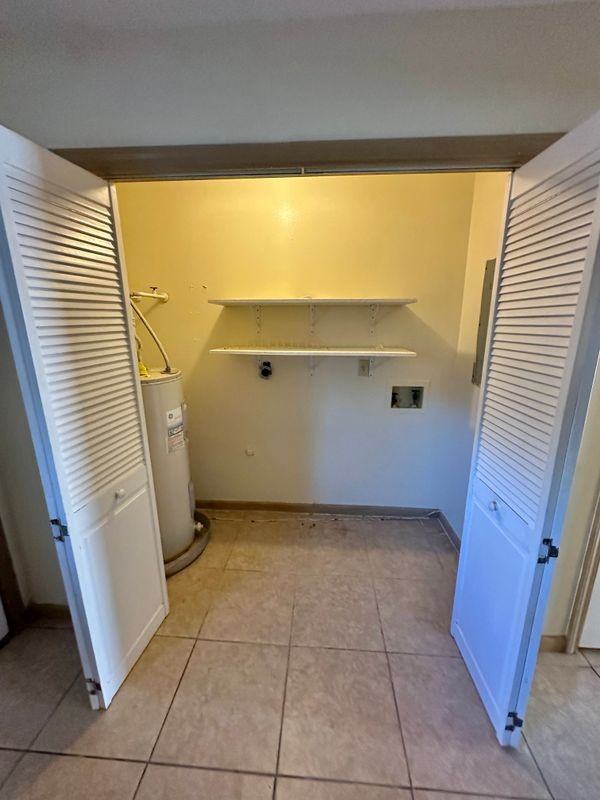 1308 Cartier Dr ##A - Photo 4 of 11