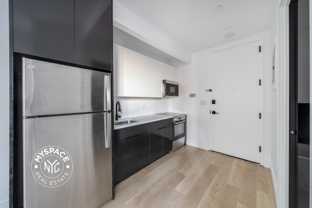 1042 President St #8E - Photo 1 of 1