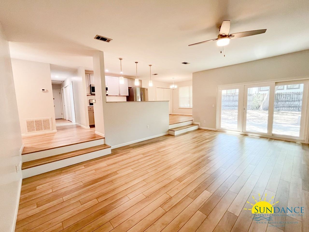 608 Kathleen Ct - Photo 6 of 19