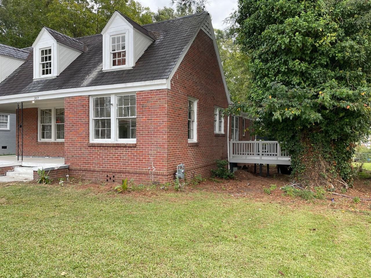 317 Park Ave W - Photo 2 of 22