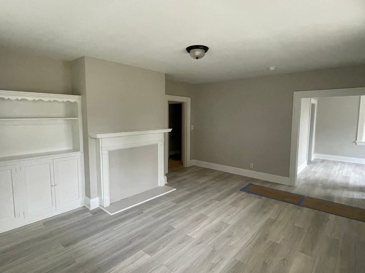 317 Park Ave W - Photo 5 of 22