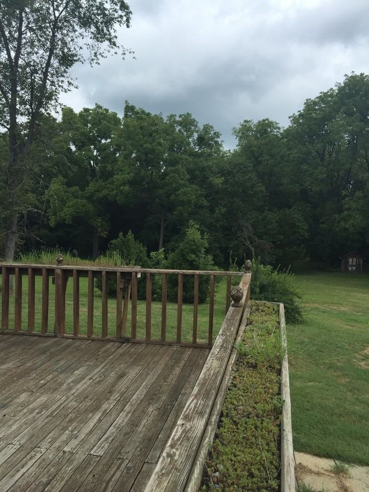 1515 Fairground Rd - Photo 2 of 18