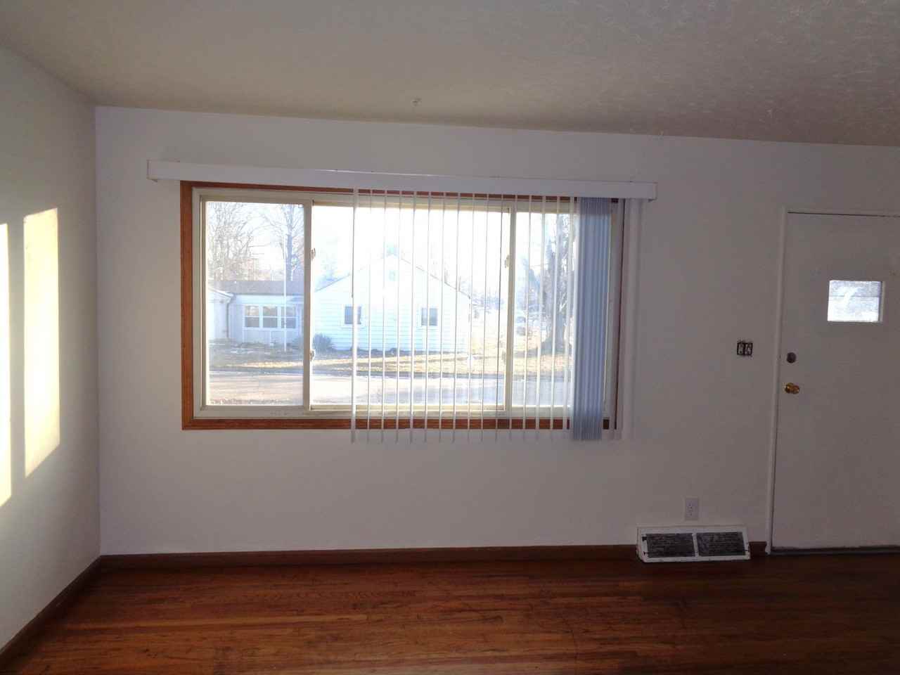 5200 Myrtle St - Photo 2 of 13