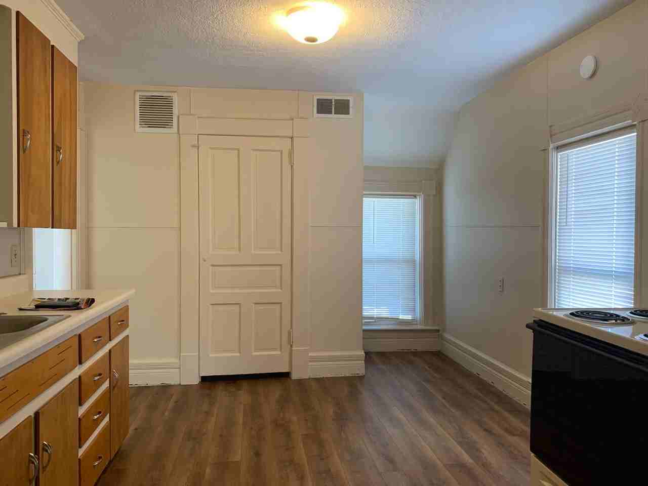 281 Jefferson St - Photo 6 of 6