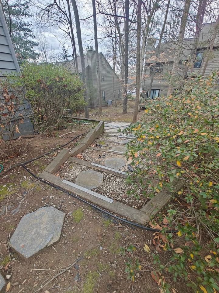 9523 Groundhog Dr - Photo 2 of 23