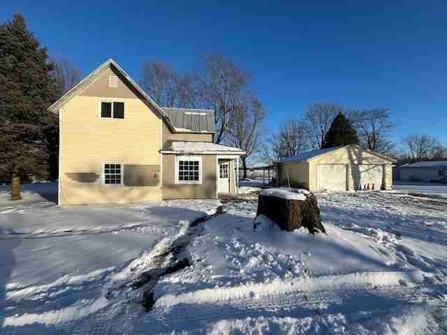 102 S Walnut St #NA - Photo 2 of 19
