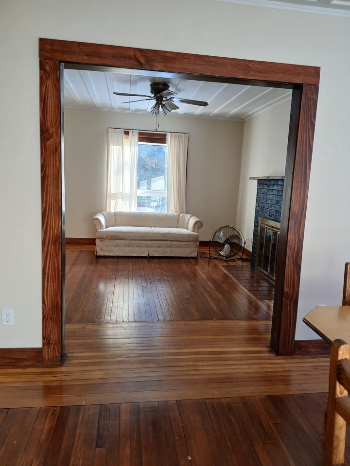 633 Burton Ct #FH - Photo 2 of 11