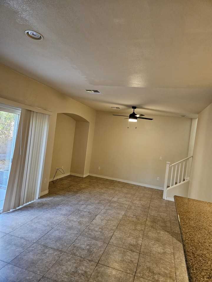 250 Cleargirl Ct #250 - Photo 4 of 15