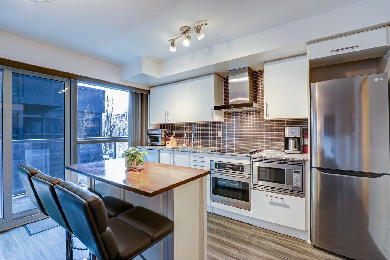 352 Front Street West #315 - Photo 3 of 29