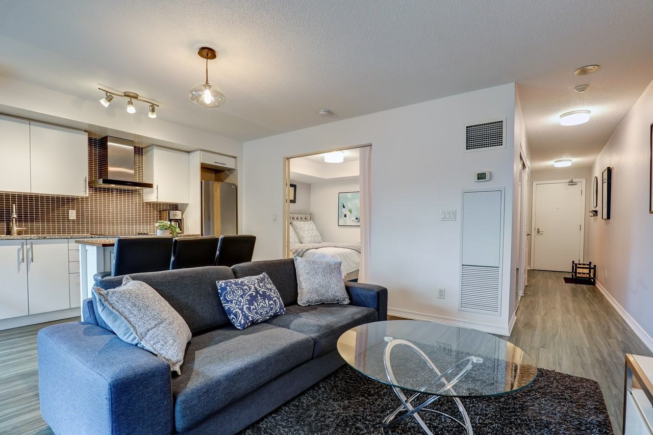 352 Front Street West #315 - Photo 4 of 29