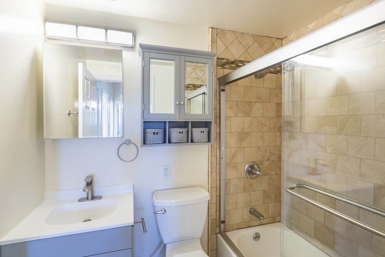 280 Chenery Street - Photo 3 of 15