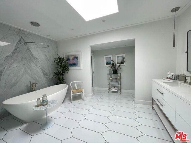 23255 Mariposa De Oro St - Photo 2 of 8