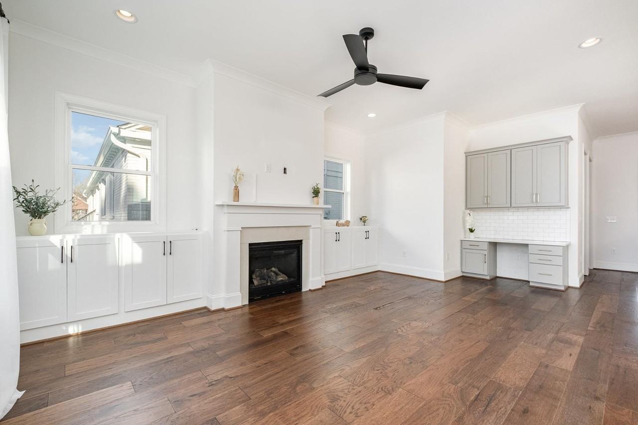 113 Grand Ave - Photo 3 of 25