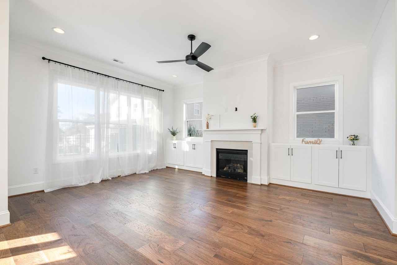 113 Grand Ave - Photo 5 of 25