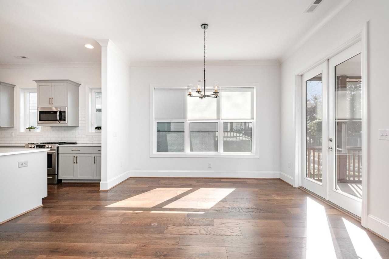 113 Grand Ave - Photo 7 of 25