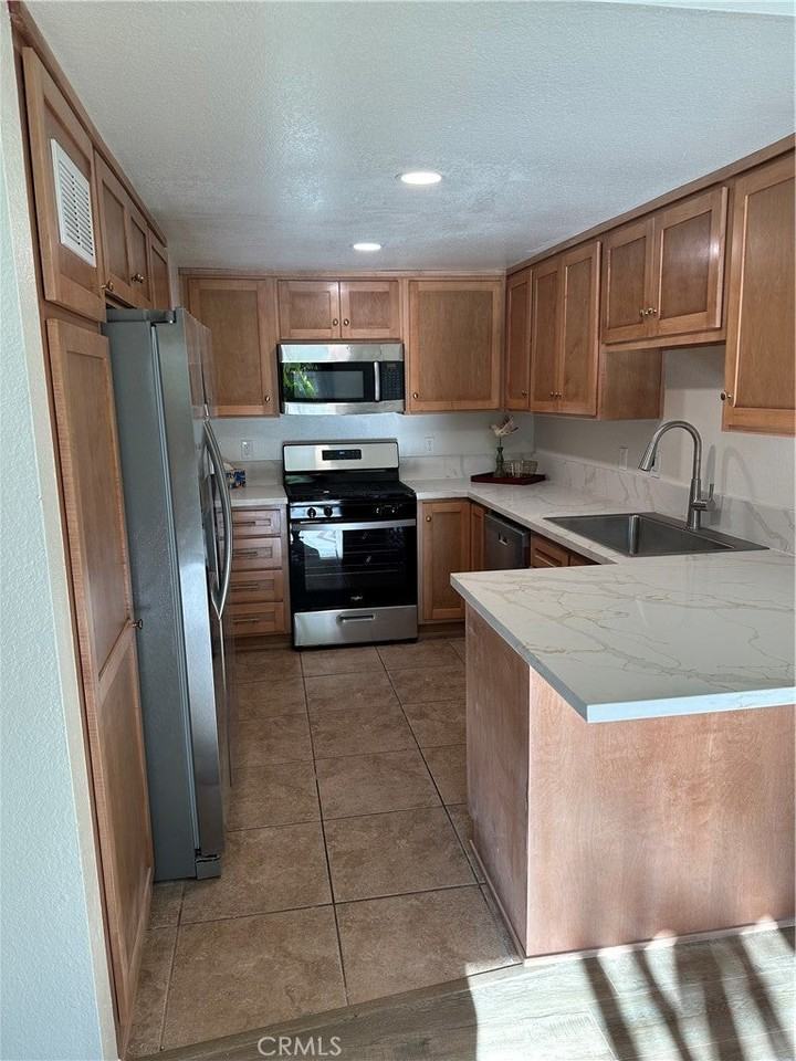 8367 Sunset Trail Pl - Photo 4 of 13