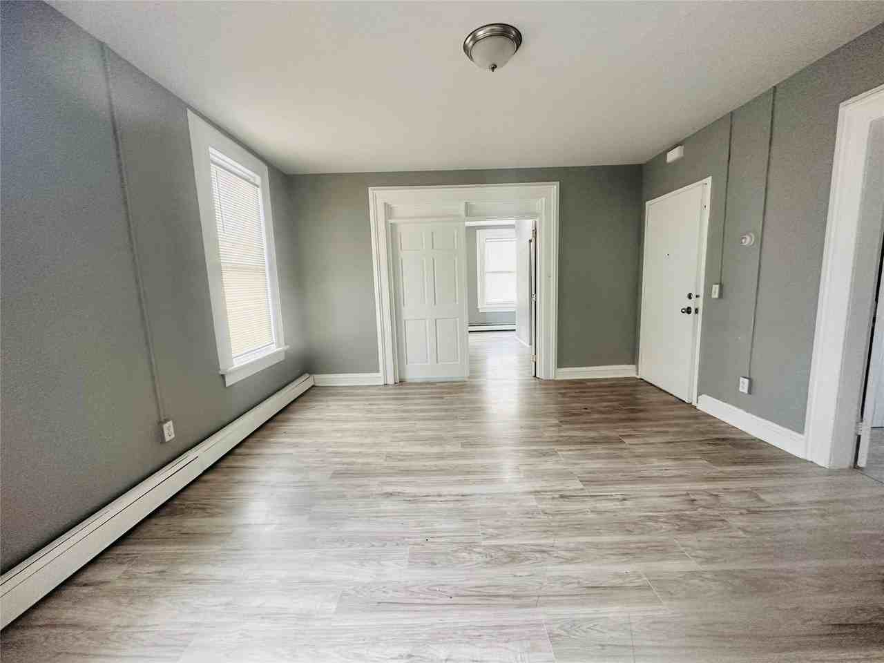 19 S Bridge St - Photo 3 of 15