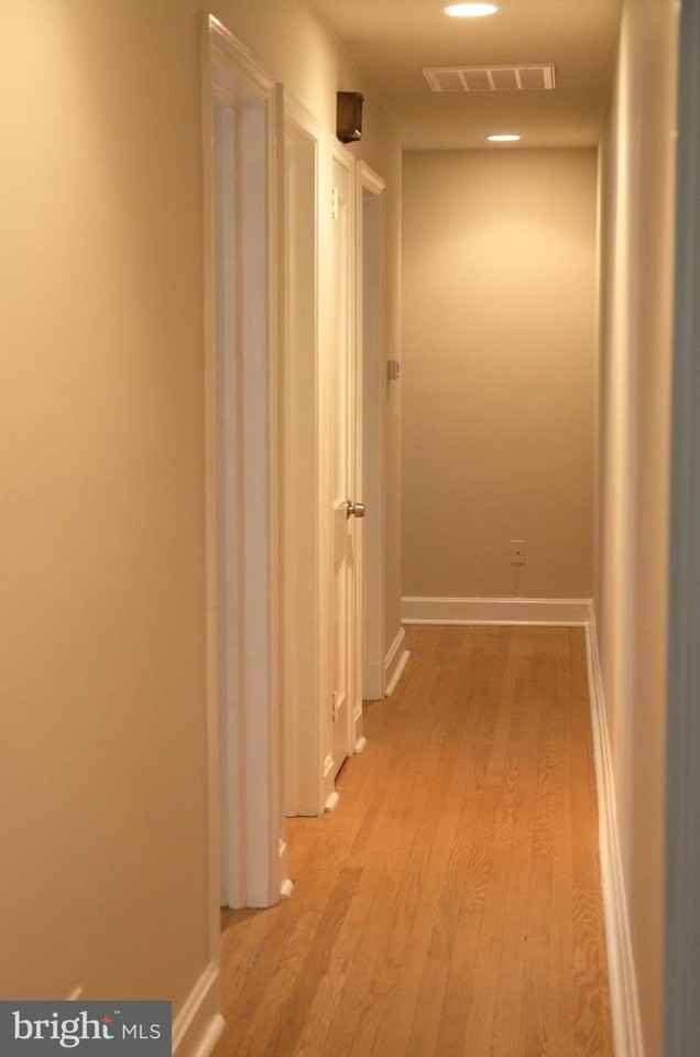 2722 Walnut Street - Photo 4 of 12